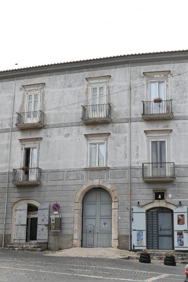 Palazzo Ducale Pironti Bed & Breakfast Campagna Exterior photo