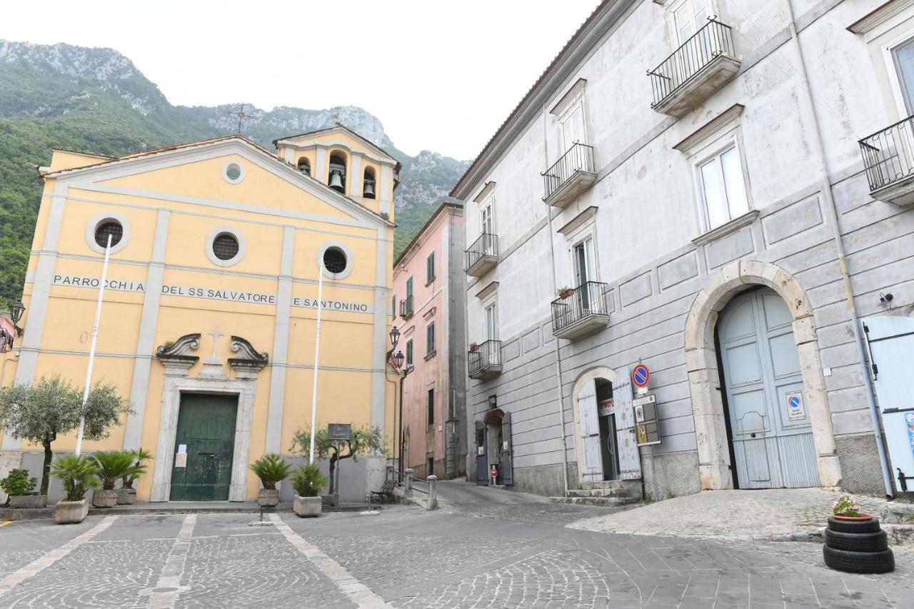 Palazzo Ducale Pironti Bed & Breakfast Campagna Exterior photo